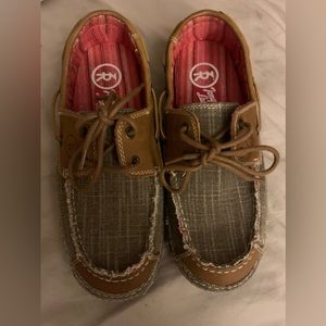 Size 9 women’s tony lama shoes/loafers. They have never been worn